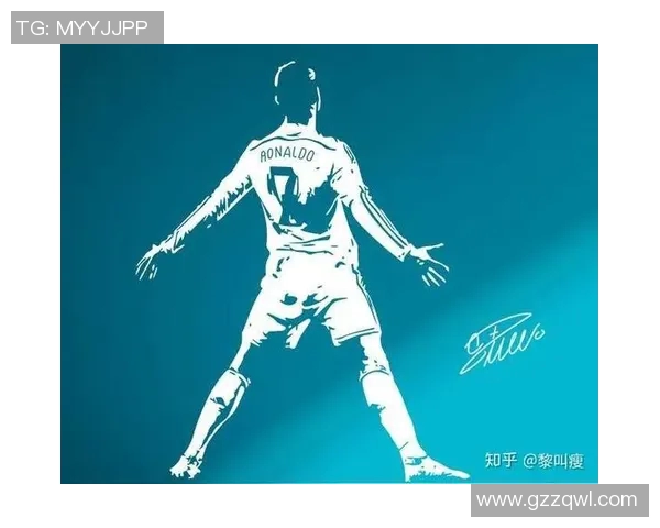 足球巨星C罗背影展现独特魅力，聚焦绿茵场上的传奇人生