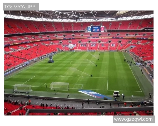 1992年横空出世的足球巨星如何在绿茵场上书写辉煌传奇